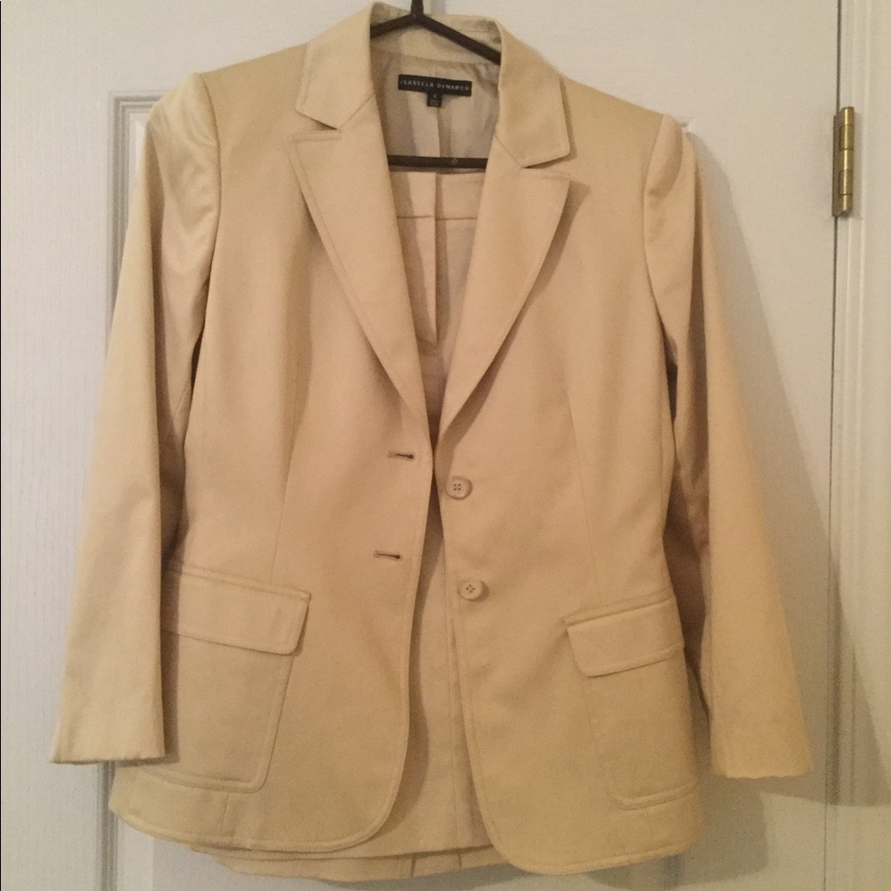 Isabella DeMarco 2 piece skirt suit & top